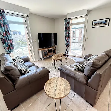 Renove Avec Ascenseur - Proche Et Centre-ville - Fr-1-361-506