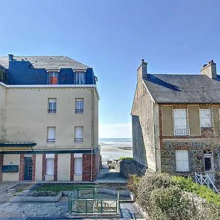 Renove Avec Ascenseur - Proche Et Centre-ville - Fr-1-361-506 * Saint-Pair-sur-Mer