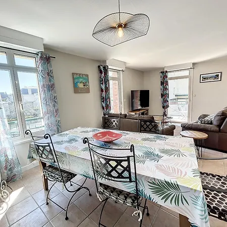 Renove Avec Ascenseur - Proche Et Centre-ville - Fr-1-361-506 Appartement