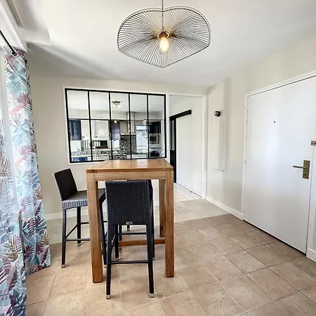 Renove Avec Ascenseur - Proche Et Centre-ville - Fr-1-361-506 Apartment *
