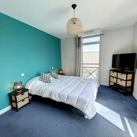 Renove Avec Ascenseur - Proche Et Centre-ville - Fr-1-361-506