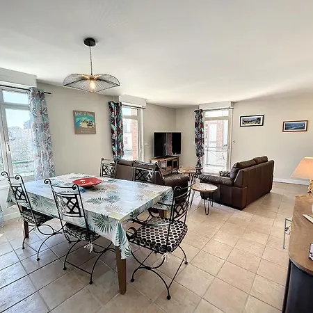 Renove Avec Ascenseur - Proche Et Centre-ville - Fr-1-361-506