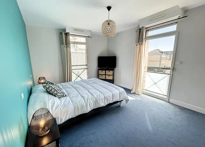 Renove Avec Ascenseur - Proche Et Centre-ville - Fr-1-361-506 * 생-페르-쉬르-메르